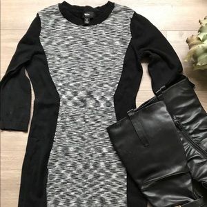 🌸Mossimo Gray and Black Sweater Dress